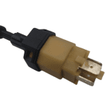 فشنگی ترمز (استپ ترمز ) (فشنگی پدال ترمز )(سویچ پدال ترمز) ام وی ام 110 قدیم